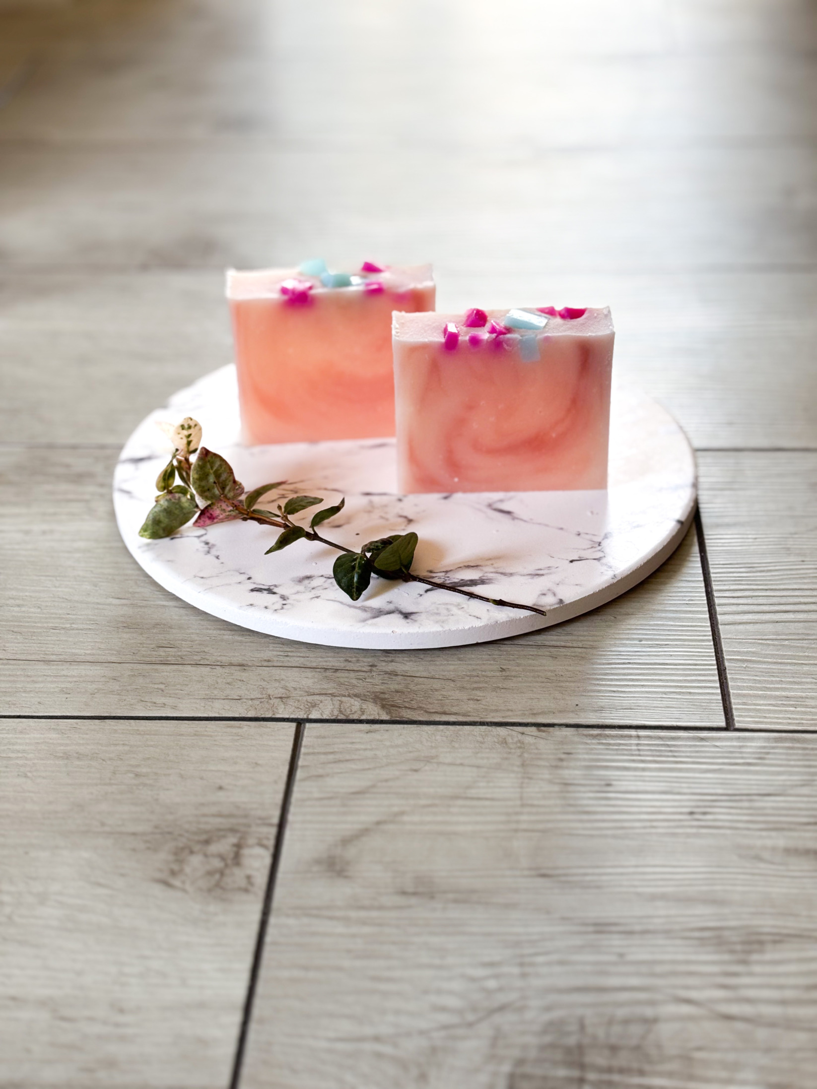 ラブラブ石けんレギュラー＆ミニ薔薇　11月22日販売開始