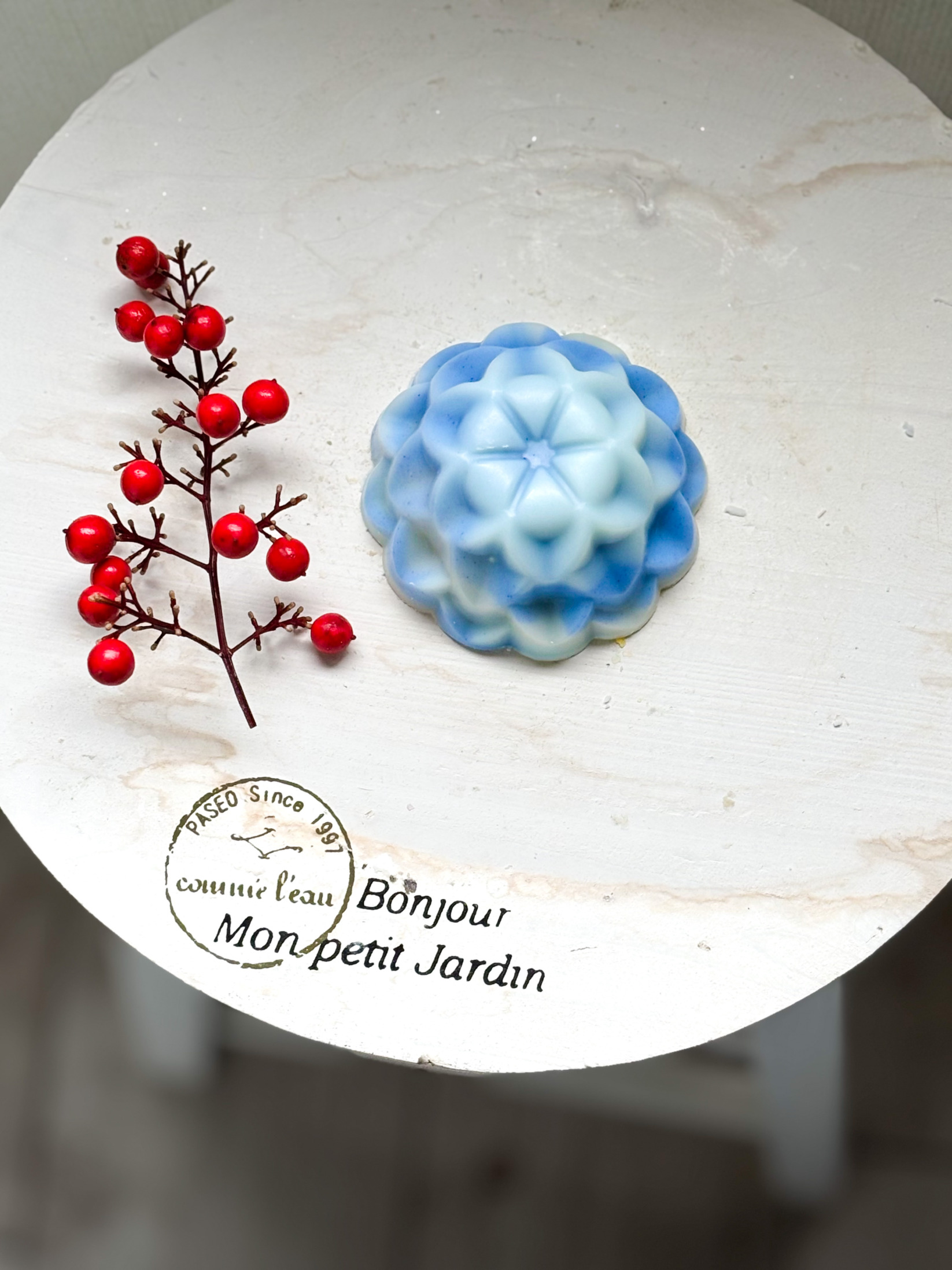 購入者限定プレゼント有り＊最強幸運日の石けん　蒼の財運チャージ　プリズム　