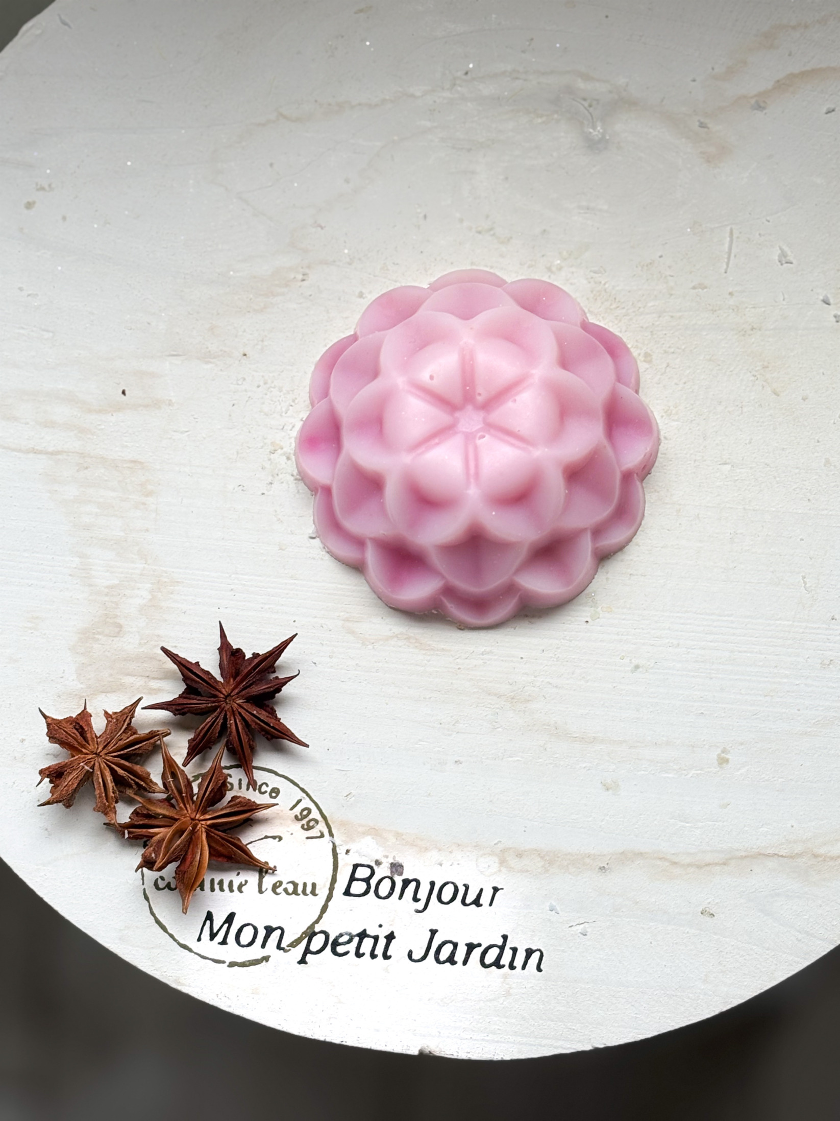 Moon of Fortune（ムーン・オブ・フォーチュン）～運命の縁結び～　プリズム　2/21より販売開始いたします