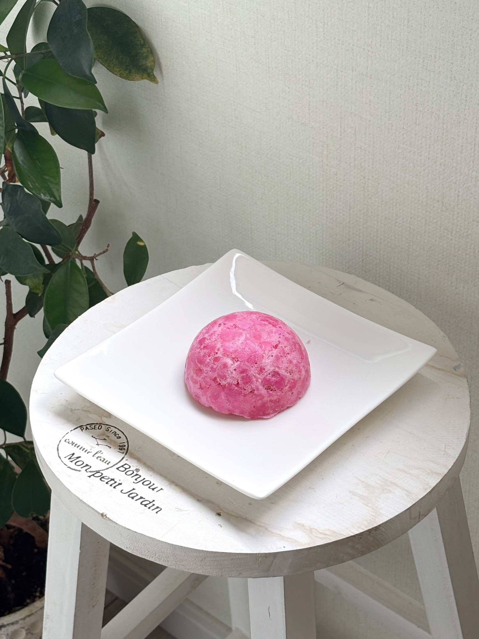 ラグジュアリーシリーズ   艶花雫 -TSUYAKAJIKU-　ドーム　4月25日より販売